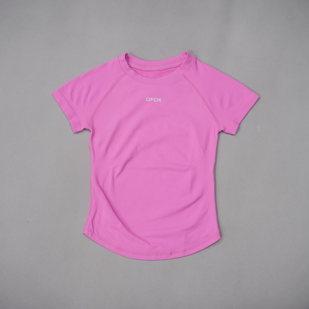 เสื้อยืดกีฬาผู้หญิง DFDK คอกลม - Yoga Daily Fitness บทวิจารณ์และราคา