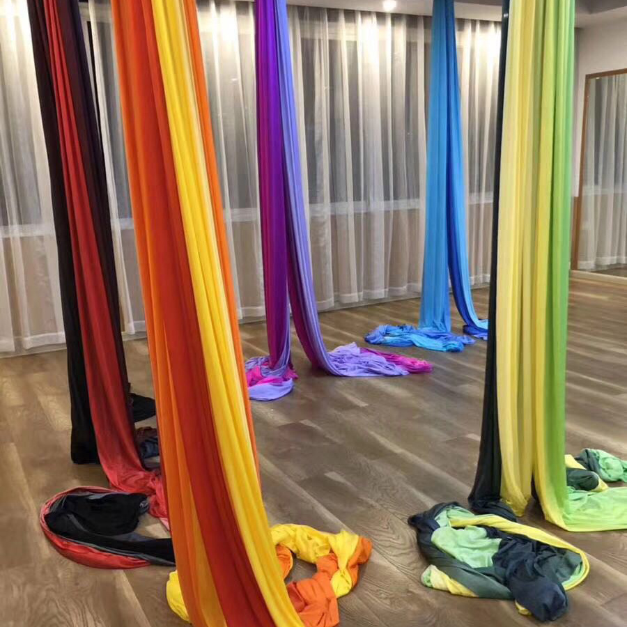 เปลญวนโยคะต้านแรงโน้มถ่วงแบบไล - Yoga Swing Aerial บทวิจารณ์และราคา