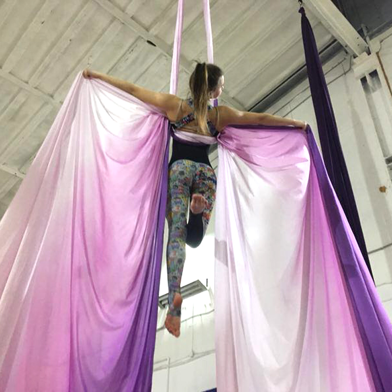 เปลญวนโยคะต้านแรงโน้มถ่วงแบบไล - Yoga Swing Aerial บทวิจารณ์และราคา